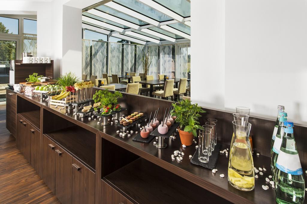 Taste Hotel Heidenheim ภายนอก รูปภาพ